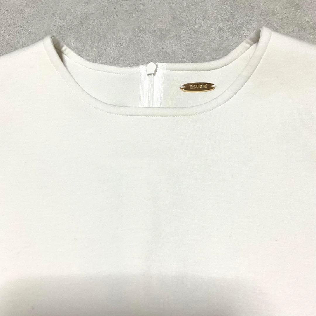 2024✨MUSE dumblefitクルーネックプルオーバー ホワイト 美品