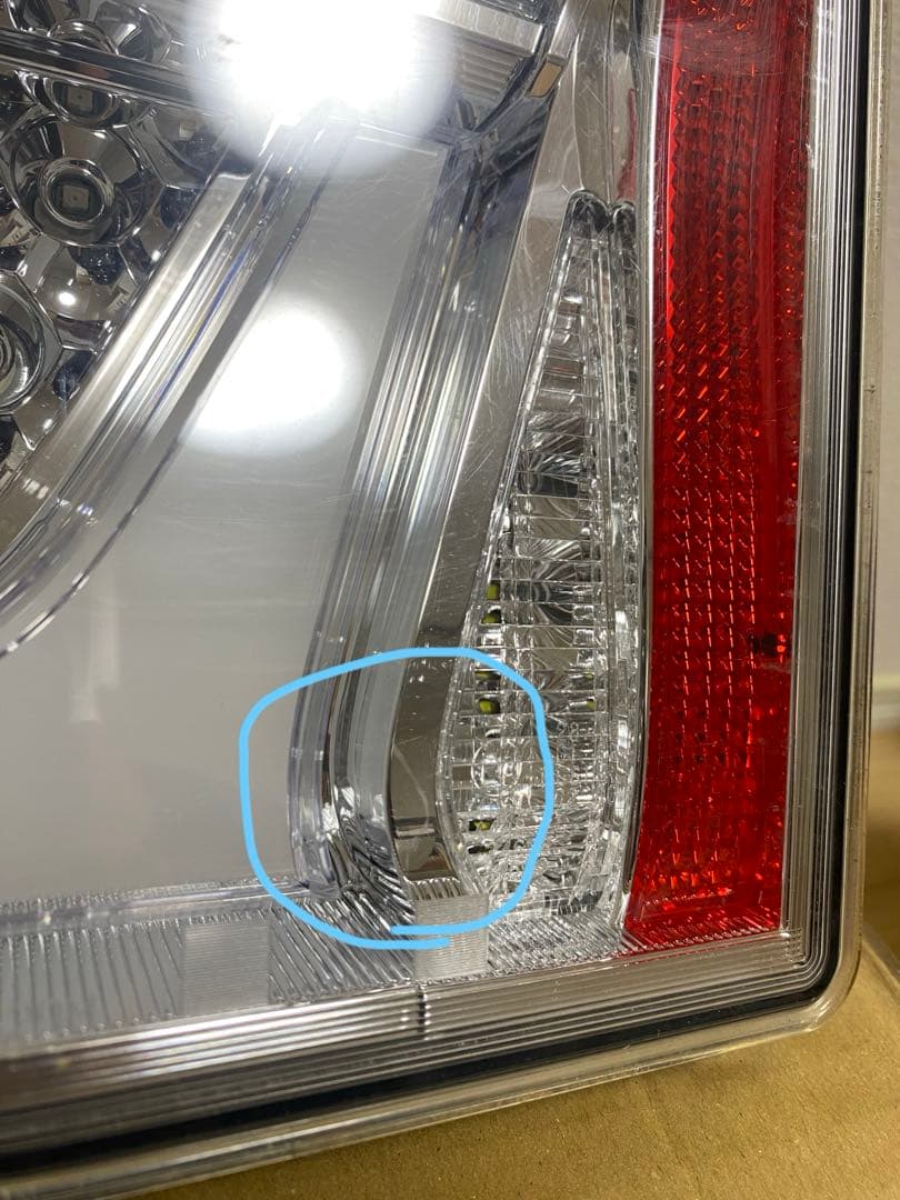 小糸　テールランプ　右のみ