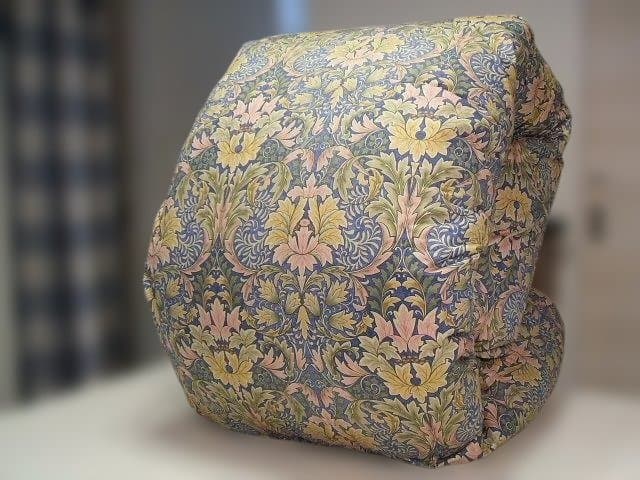 NEKO新品＊ゴールド＊グース（ガチョウ）＊ハンガリー９３％＊羽毛布団