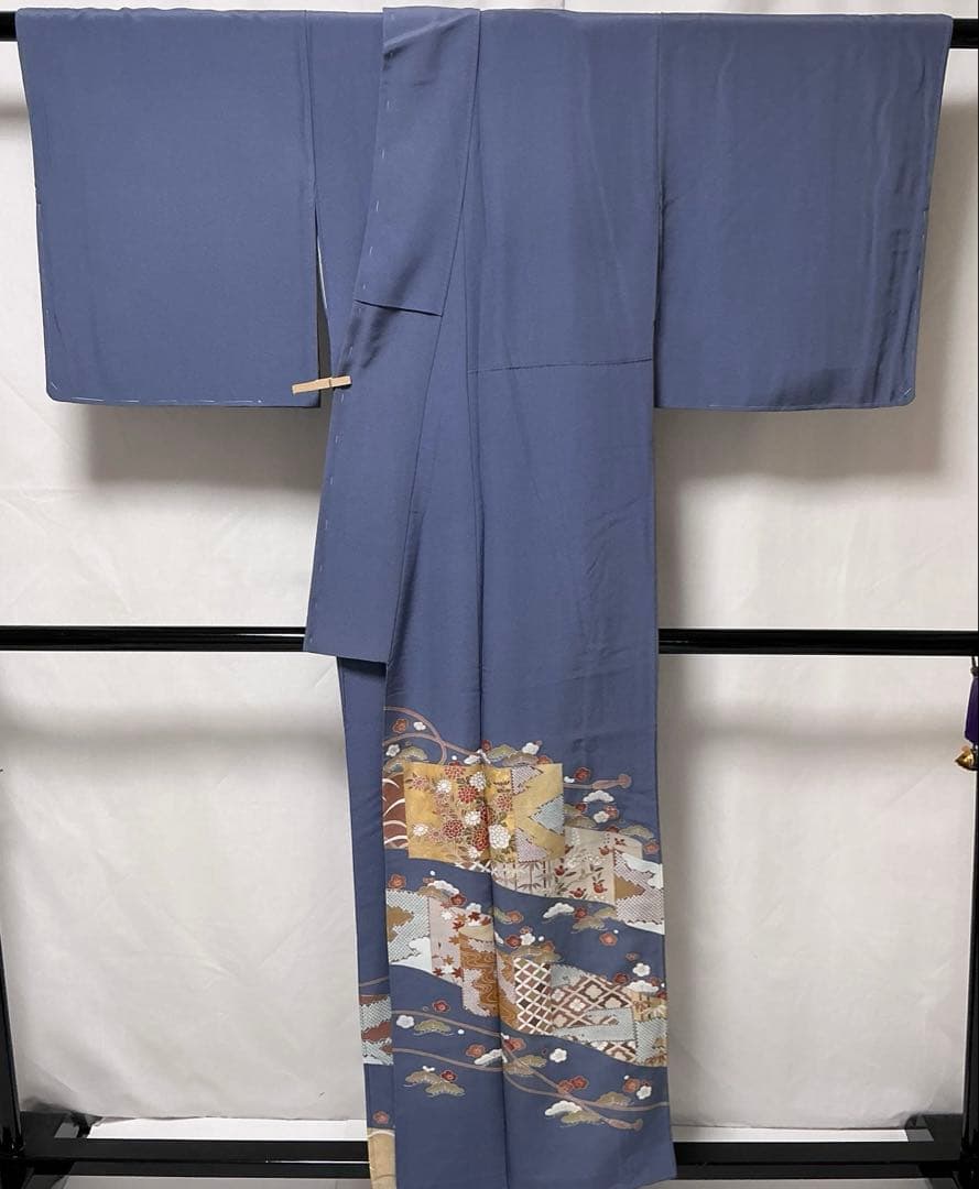 b234 正絹　袷　色留袖　比翼無し一つ紋　金駒刺繍　未使用しつけ付極美品　着物
