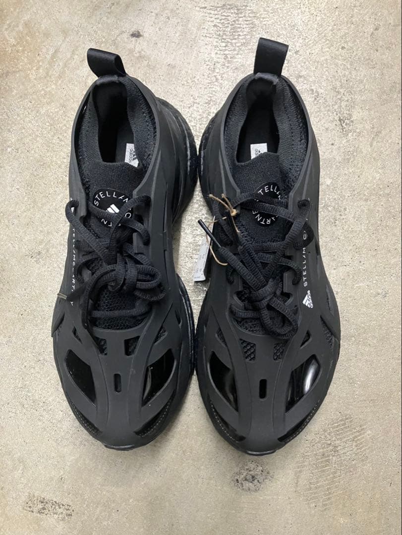 STELLA McCARTNEY adidasブラック スニーカー