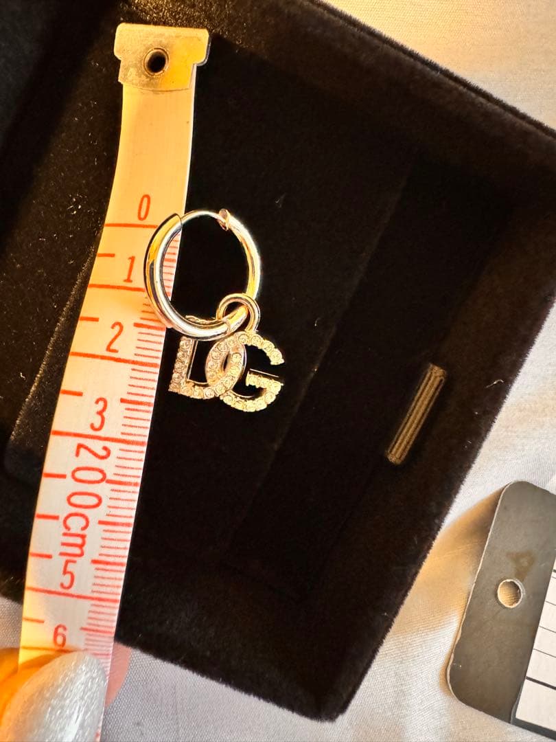 R*u様 DOLCE&GABBANA ロゴ入りピアス