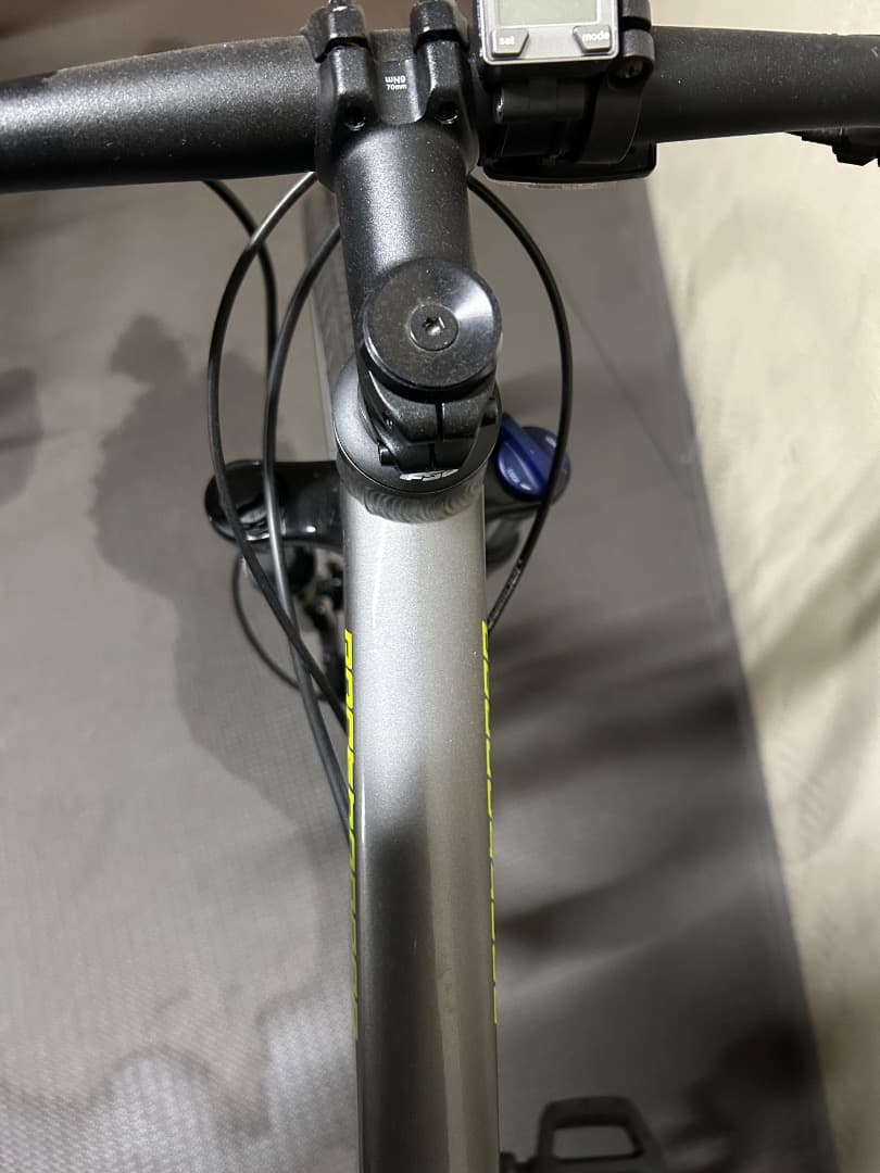 【送料込み】スペシャライズド ロックホッパー　29インチ