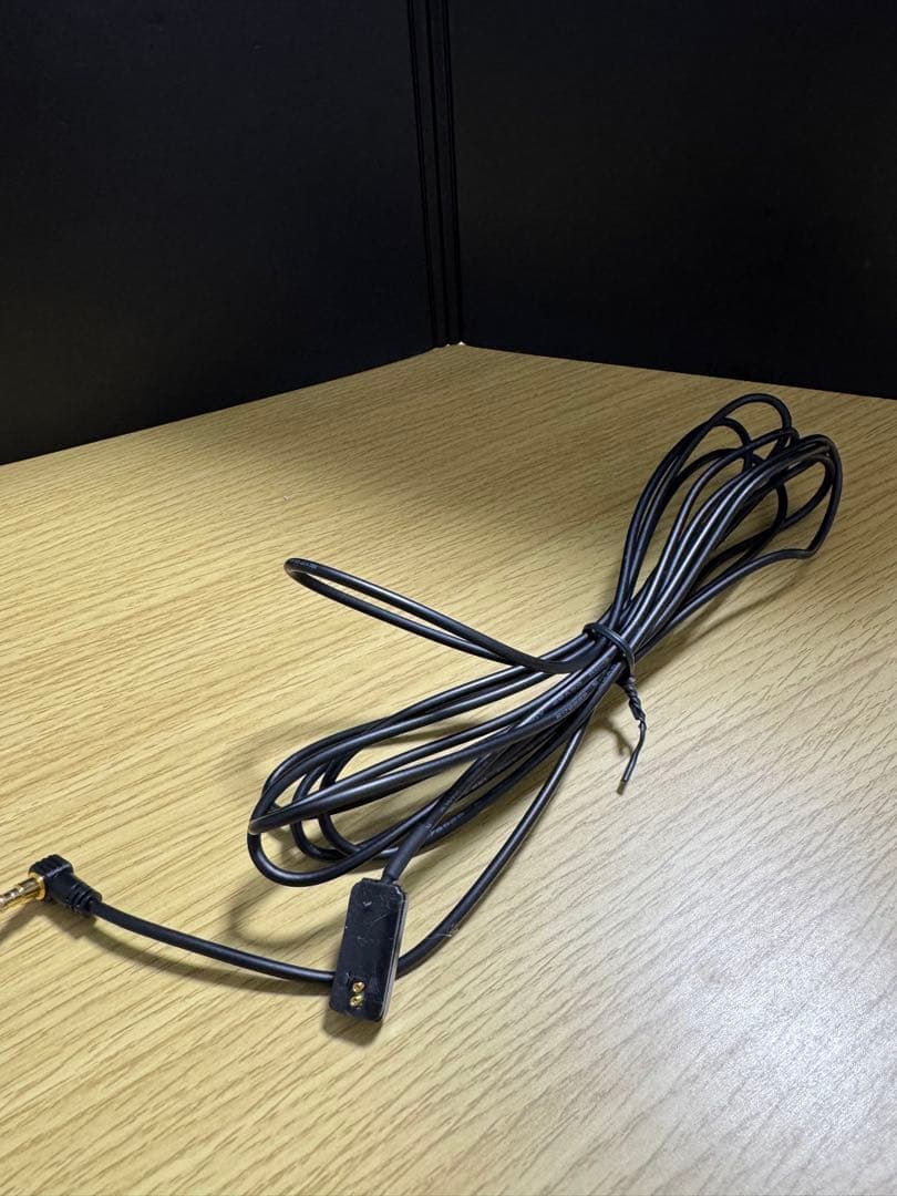 2021年製　KENWOOD ポータブルナビ EZ-750