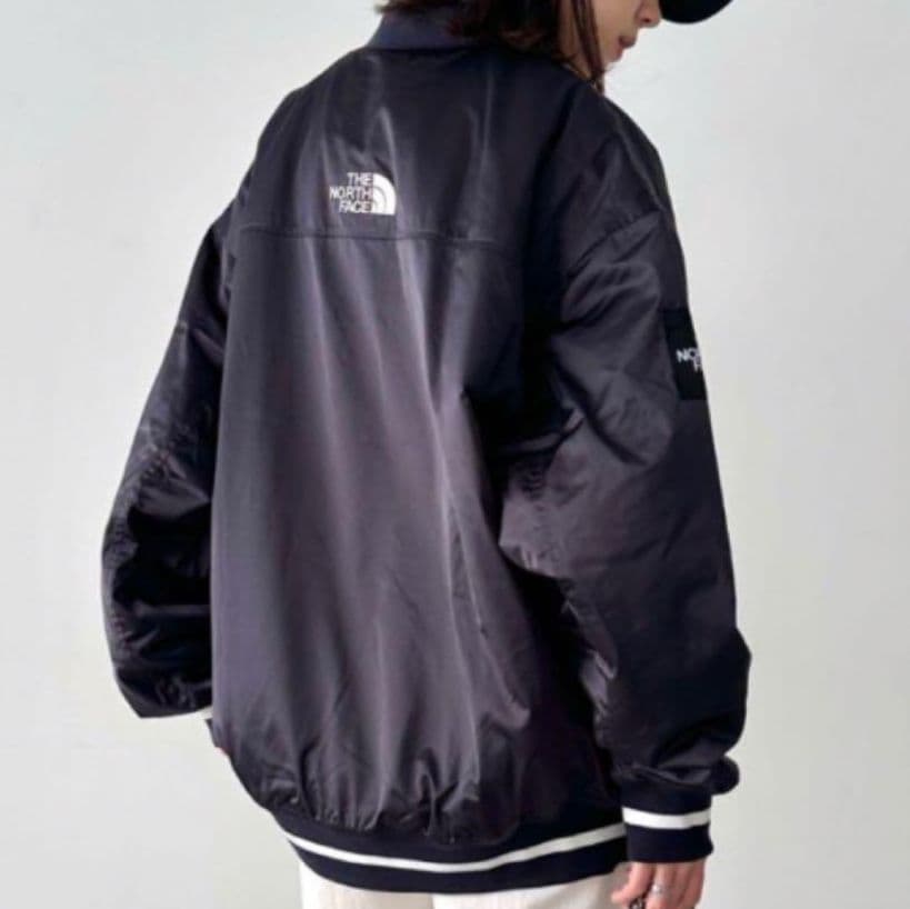 【特価!!】ホワイトレーベル　ノースフェイス　スタジャン　ネイビー　М