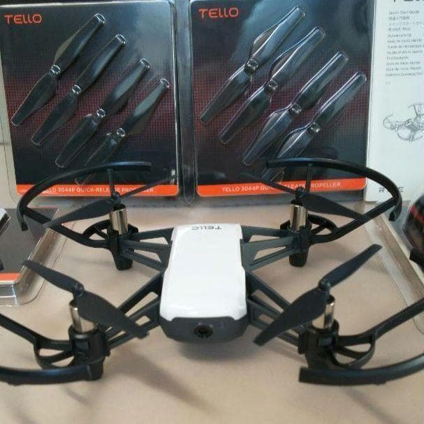 ドローン DJI Tello & 専用ケース + 付属品多数