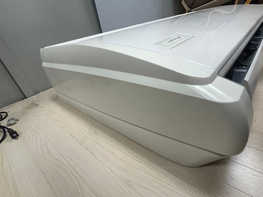 DAIKIN ダイキン 2022年製　23畳用エアコン