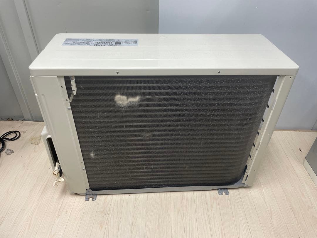 DAIKIN ダイキン 2022年製　23畳用エアコン