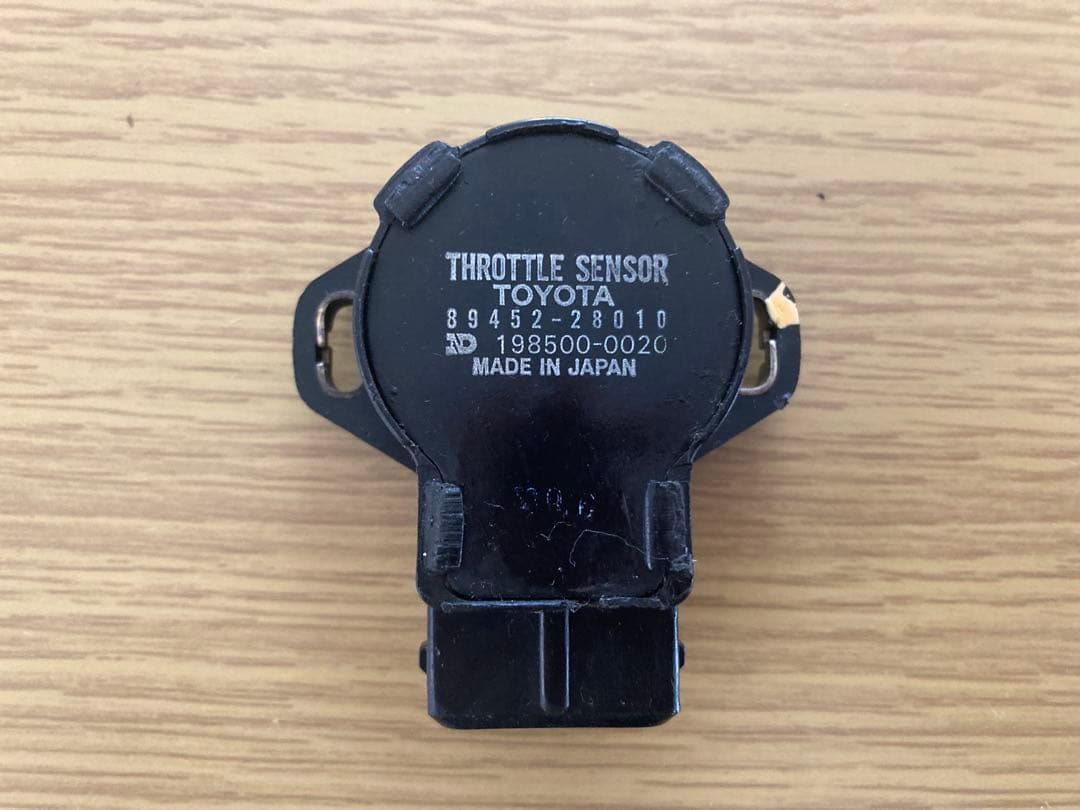AE86スロットルポジションセンサー 89452-28010