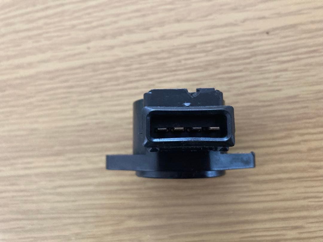 AE86スロットルポジションセンサー 89452-28010