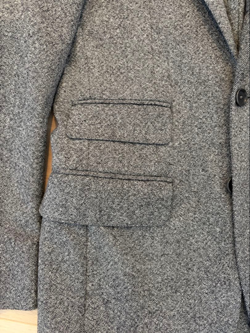 De Petrillo （ベトリロ）グレー ビジネススーツ