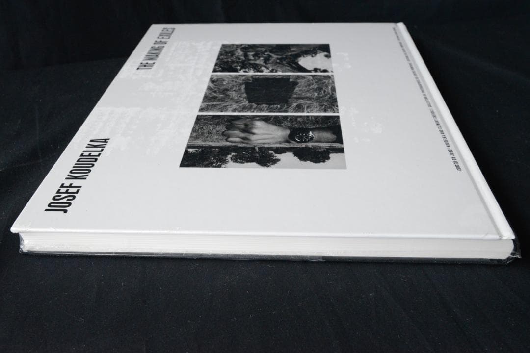 【Josef Koudelka: The Making of Exiles】新品
