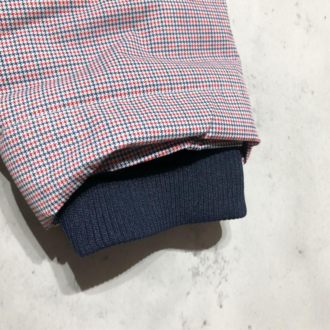 未使用　ミズノ　 ブレスサーモ ライトウエイトダウンジャケット 吸湿発熱素材