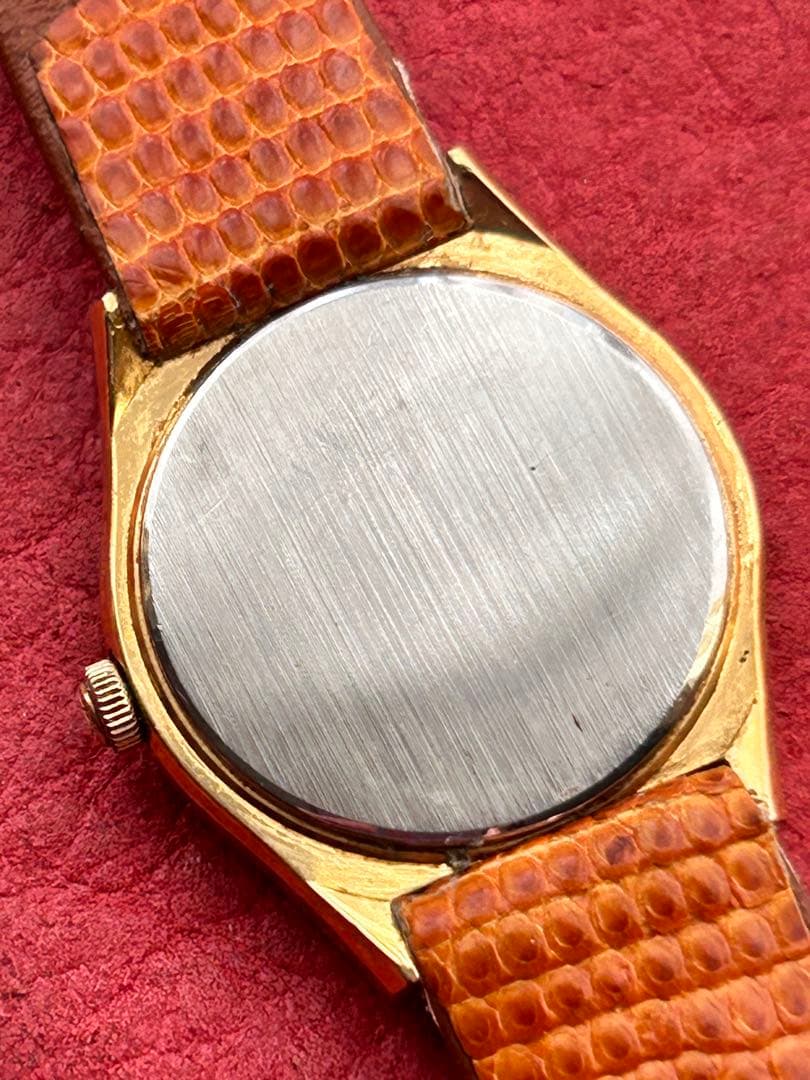 TISSOT ティソSeastar Quartz 新品電池、ベルト交換済み