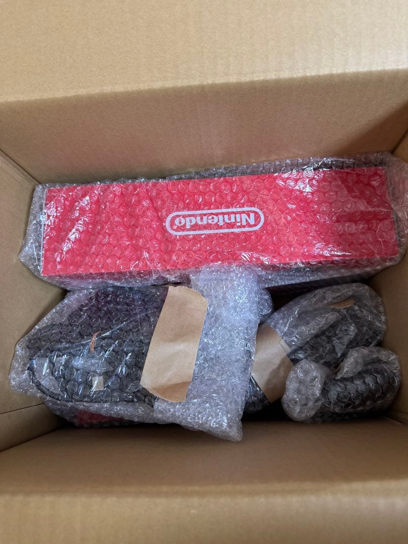 ジ*ラ様 Switch本体バッテリー強化版&プロコン（ゼルダ）