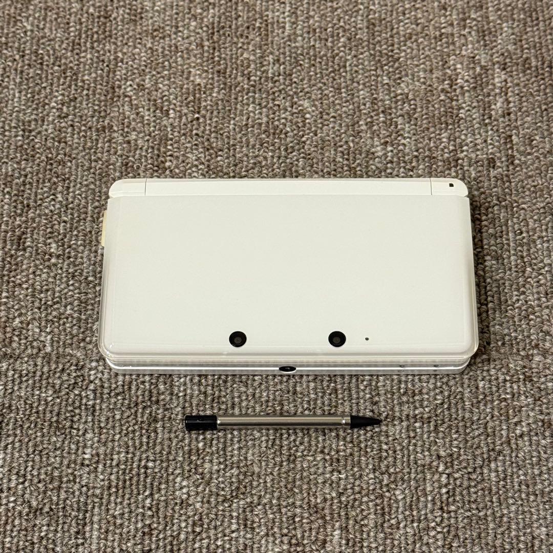 【ほぼ未使用】ニンテンドー3DS アイスホワイト