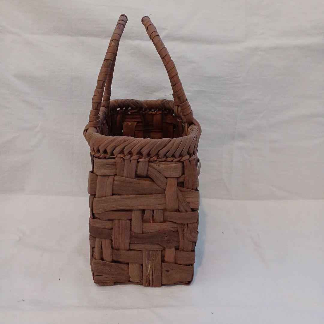 小さい国産山葡萄かご　乱れ編み