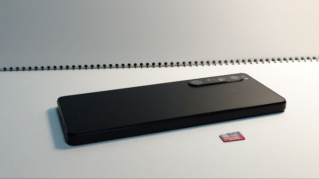 ケース付き SONY Xperia 1 iv SOG06