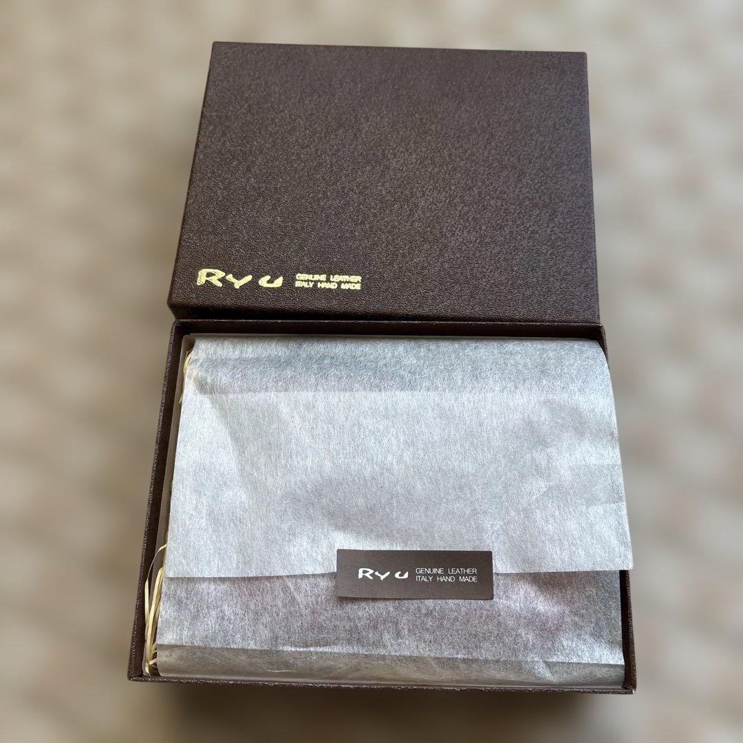 Ryu 二つ折り財布 赤