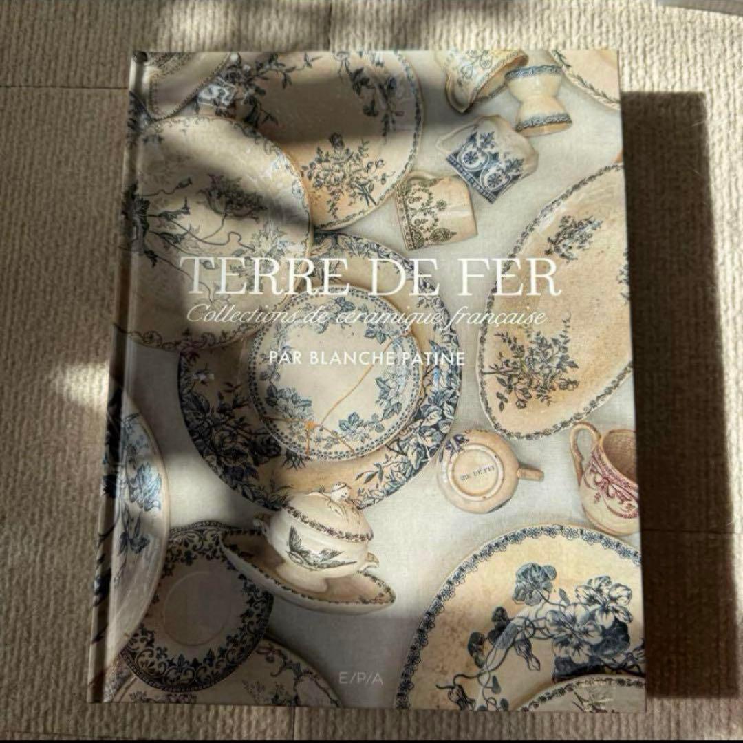 アート・デザイン・音楽 TERRE DE FER COLLECTIONS DE CERAMIQUE