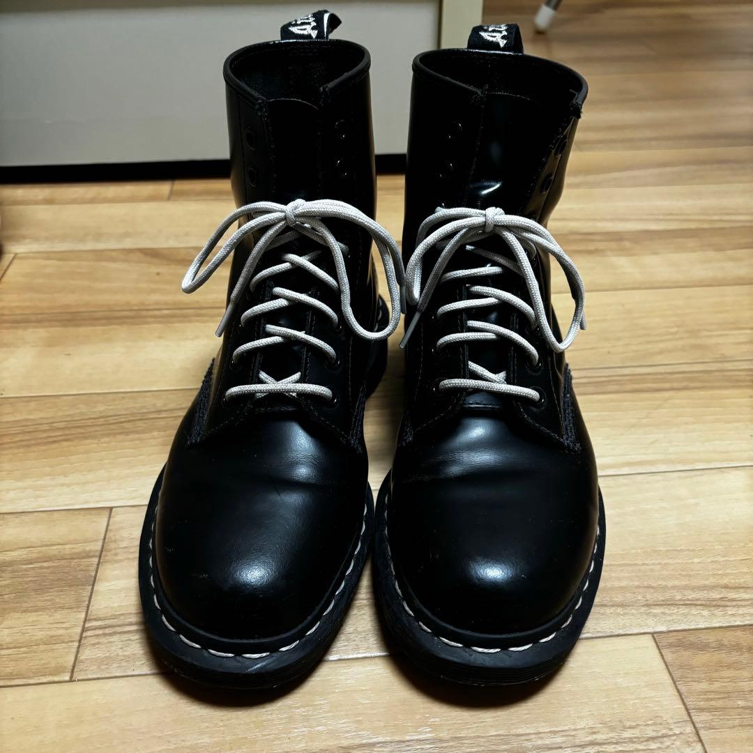 ドクターマーチン UK8(約27cm) 8ホール 白ステッチ