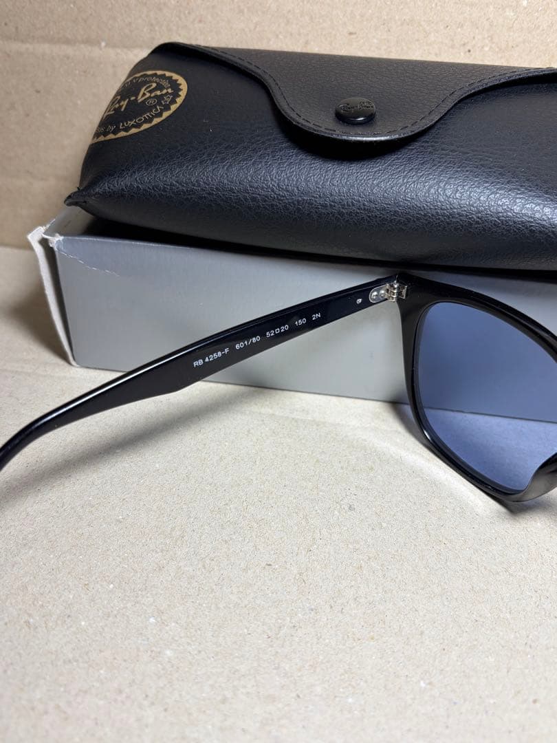 RB4258F Ray-Ban レイバン サングラス