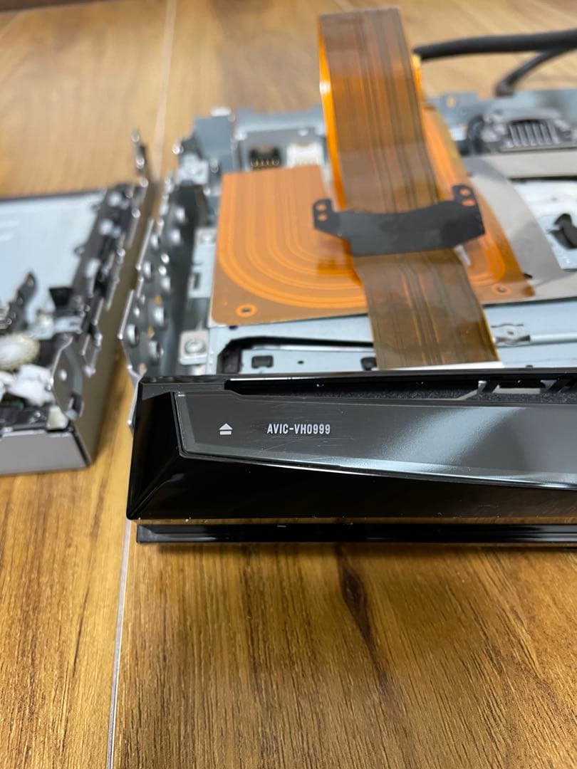 カロッツェリア　AVIC-VH0999 ジャンク　部品取り用