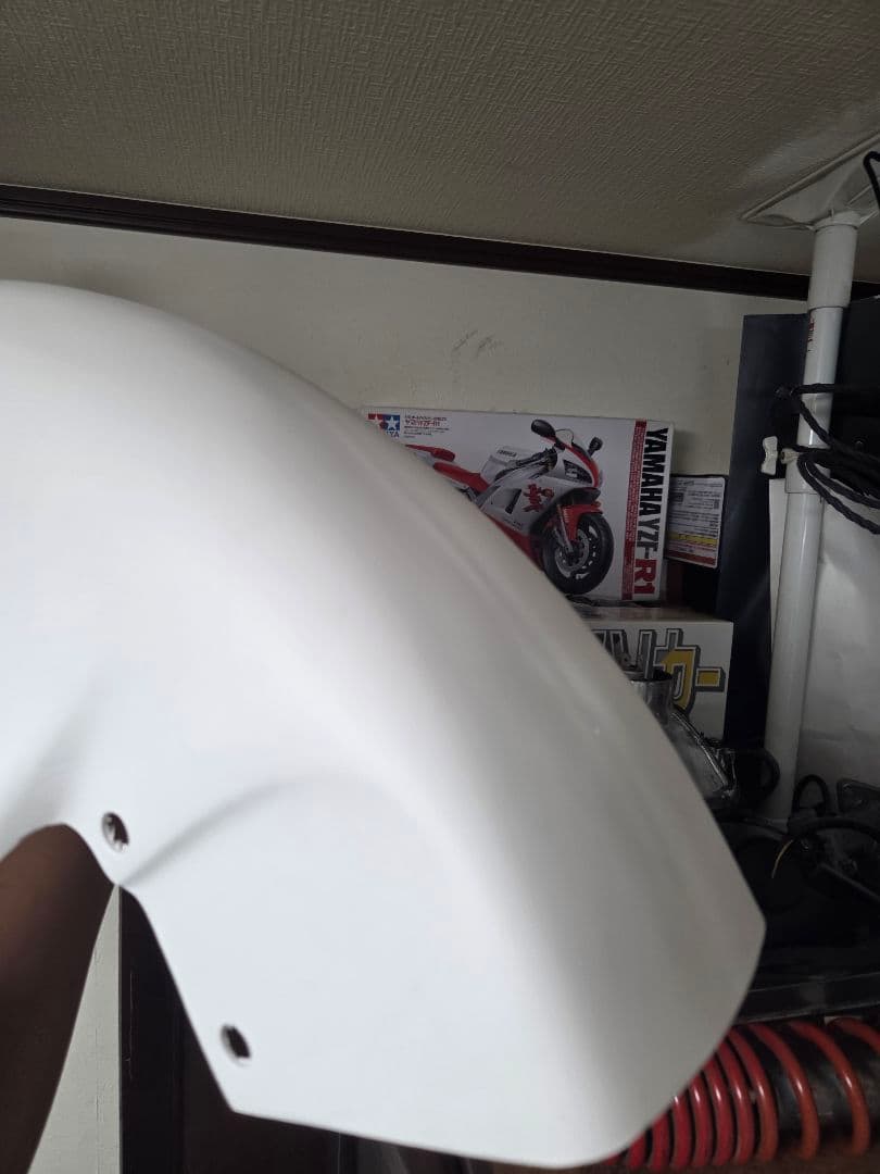 エアロシャークフェンダー