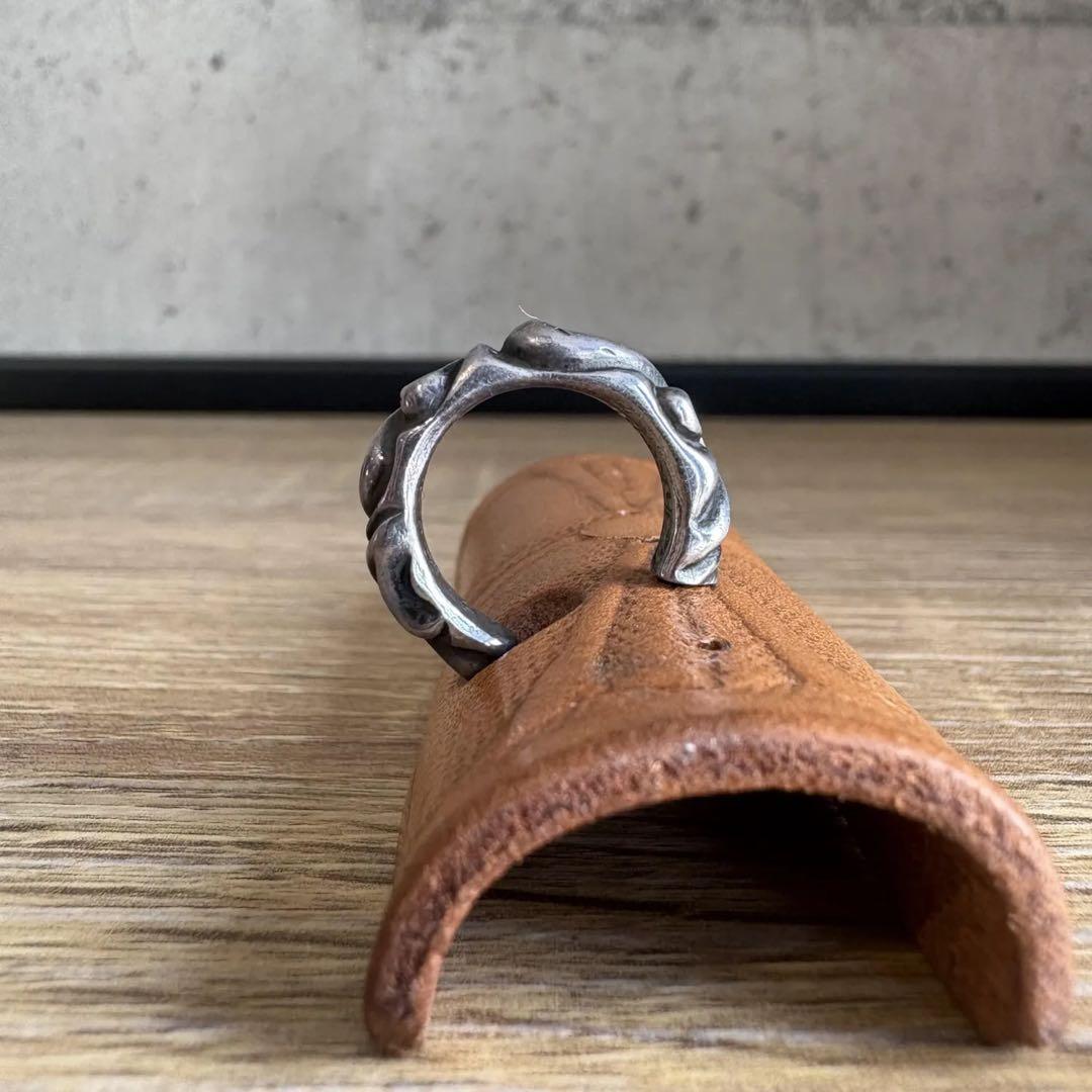 クロムハーツ スクロールフープピアス 本物 美品