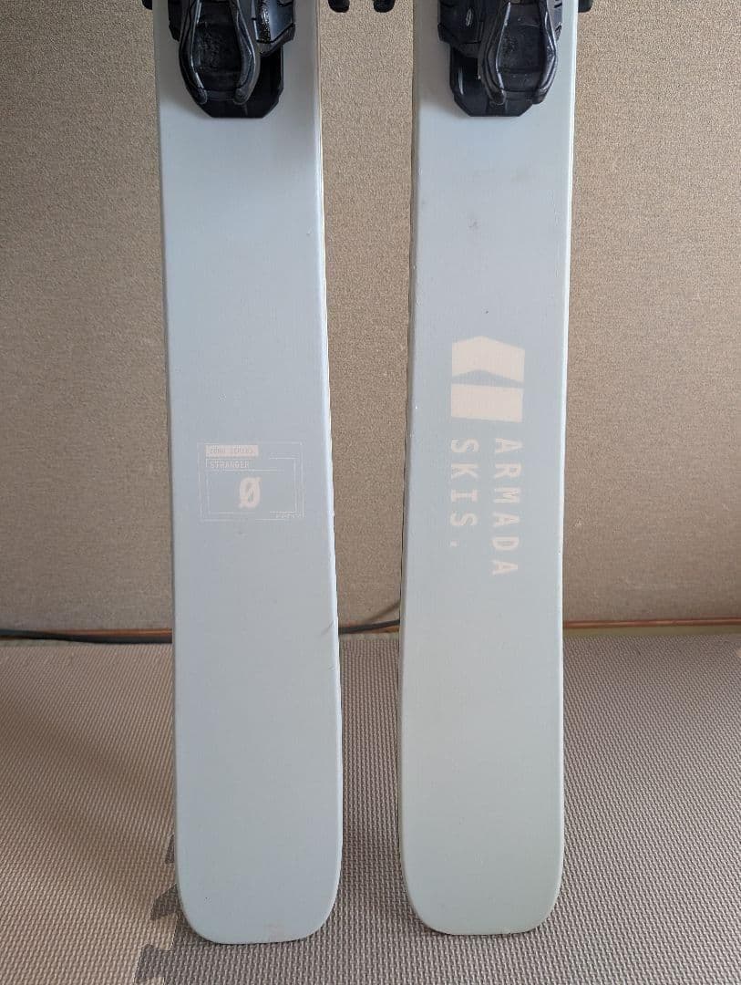 ARMADA 　stranger 180　zeroシリーズ　ストレンジャー