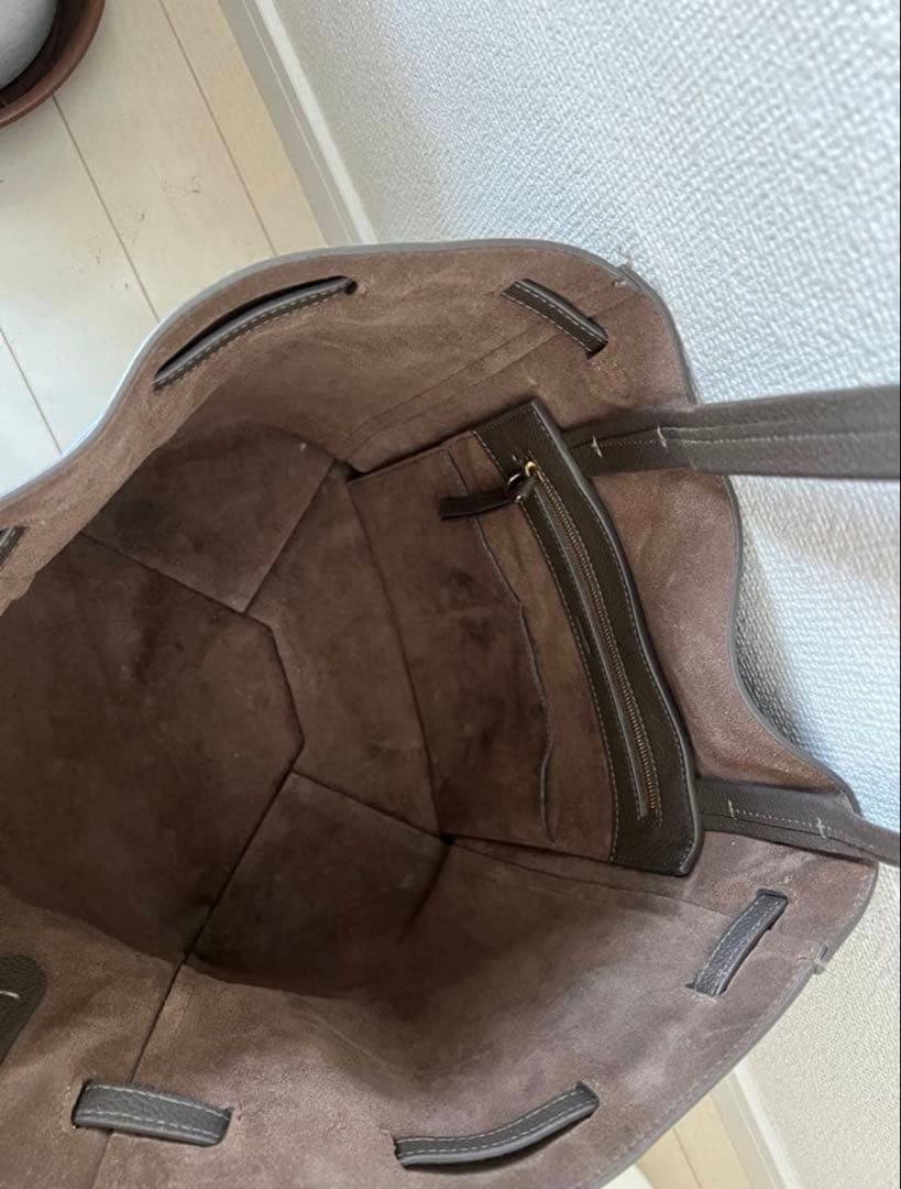 AkariページCELINE カバファントム　トートバッグ