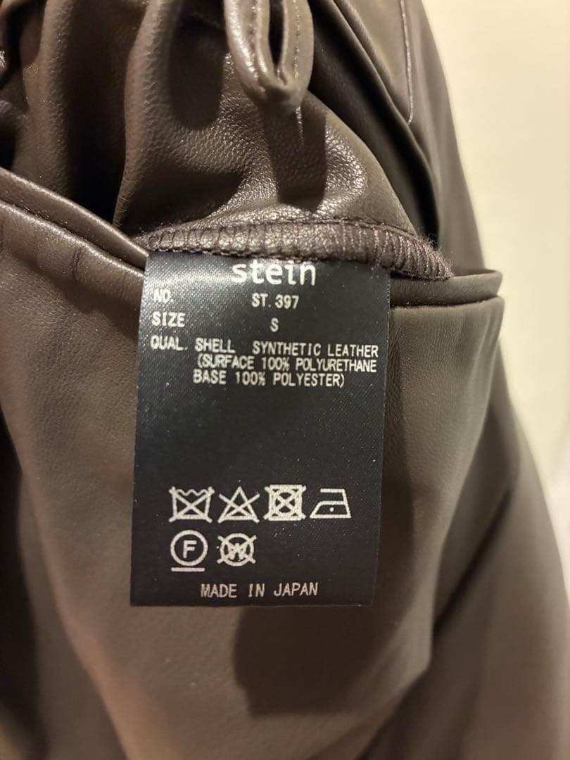 stein BELTLESS プリーツスラックス