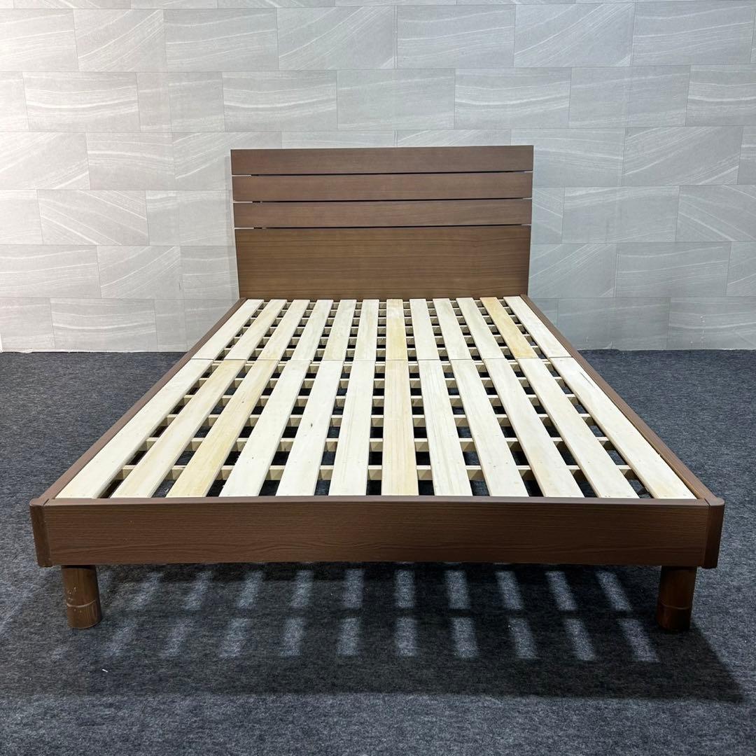 NITORI ベッドフレーム セミダブル シンプル コンセント付き d3606