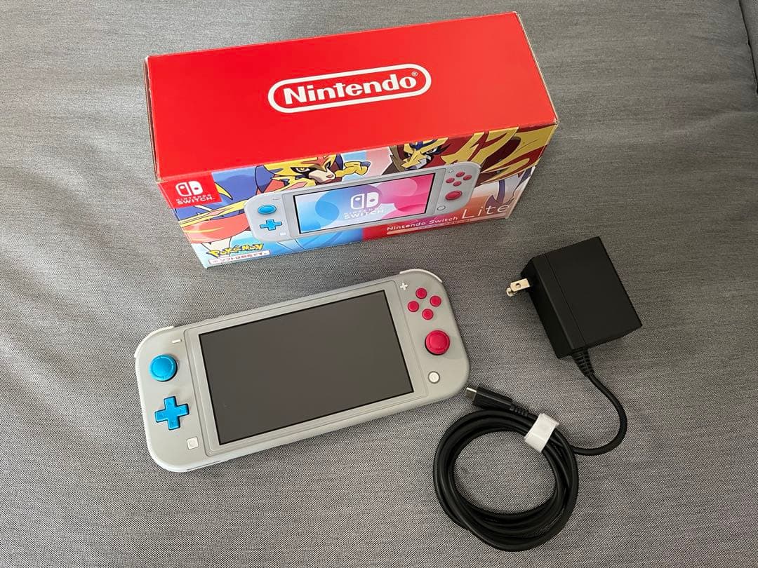 Nintendo Switch Lite ザシアン・ザマゼンタ