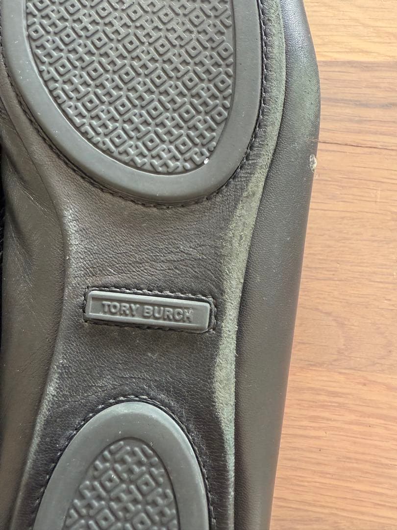 トリーバーチTORY BURCH ブラック フラットシューズ