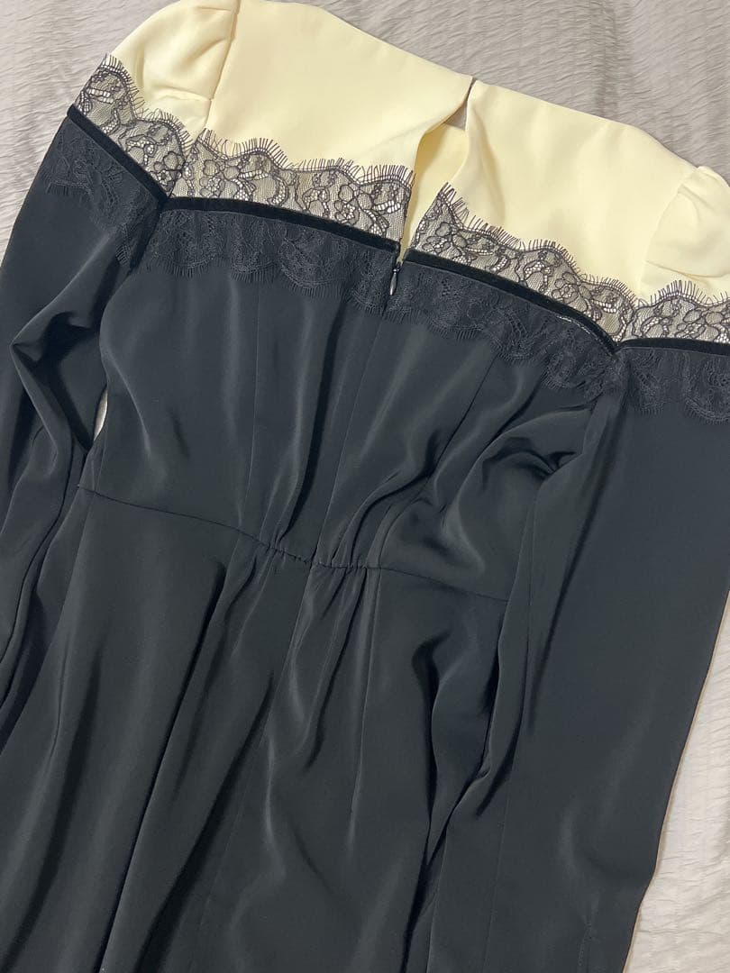 ワンピース Herlipto Leonie Two-Tone Dress