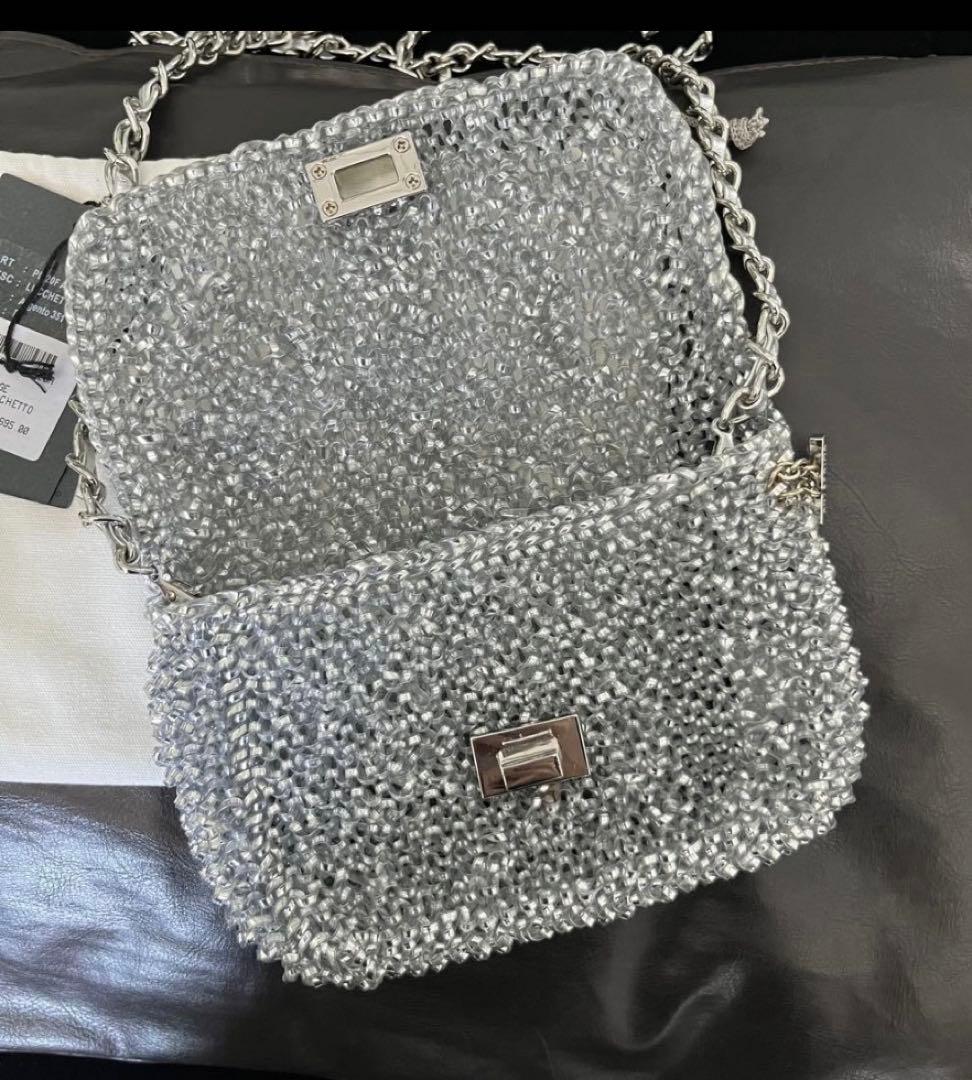 新品　アンテプリマ　ルケットショルダーバッグ　ターンロック　シルバー