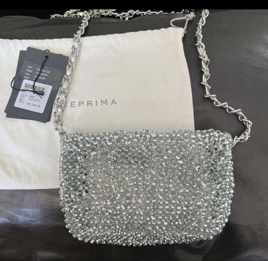 新品　アンテプリマ　ルケットショルダーバッグ　ターンロック　シルバー