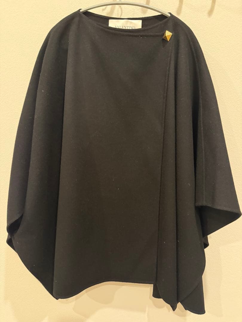 valentino ポンチョコート