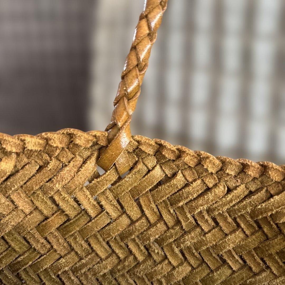 Dragon diffusionメッシュレザーバック