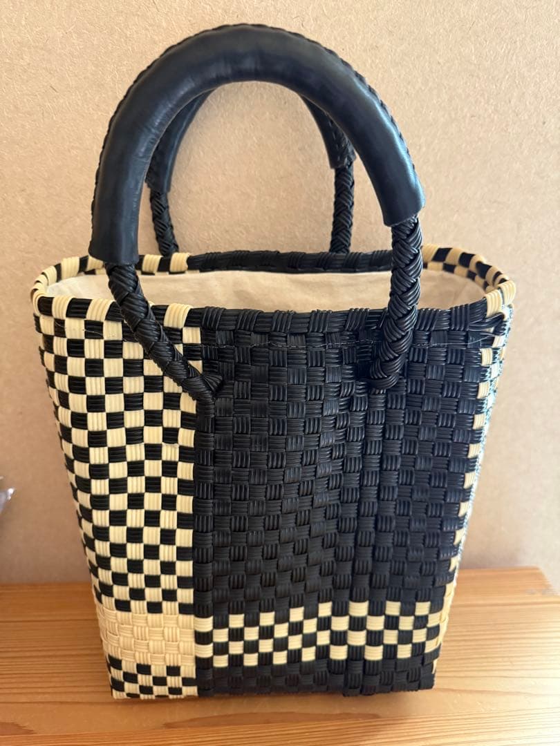 WOVEN チェック柄かごバッグ