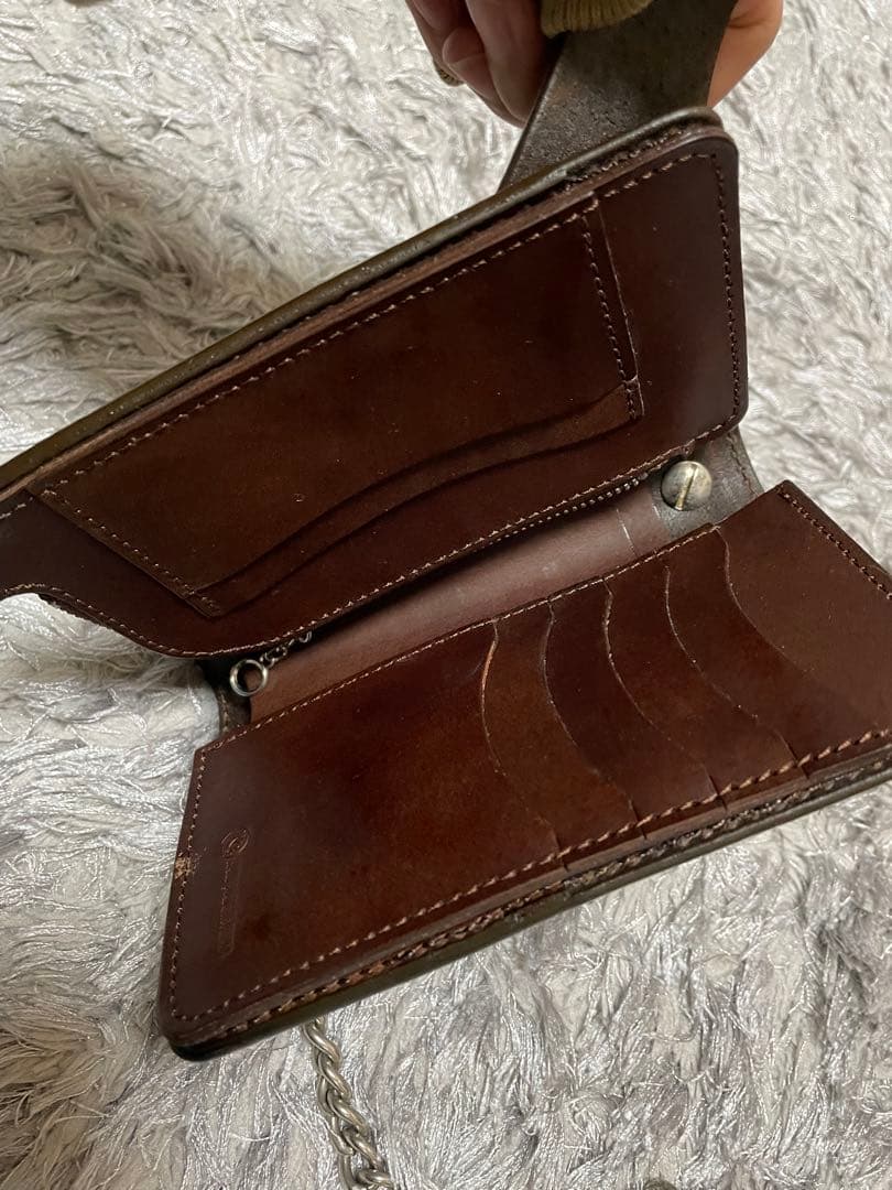 【美品】KC's ケイシズ 二つ折り財布