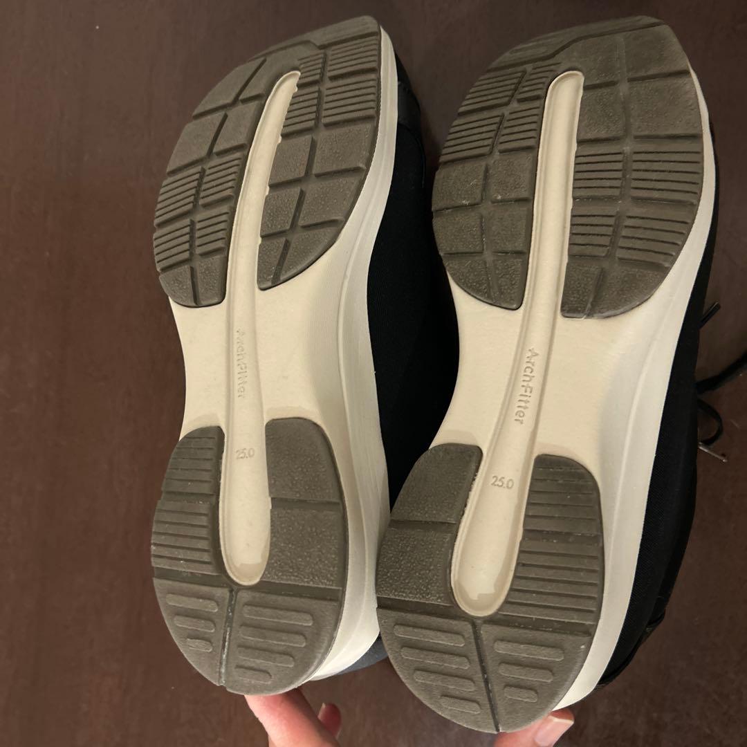 【美品】25.0 アカイシ AF126ジッパー付き黒スニーカー　厚底