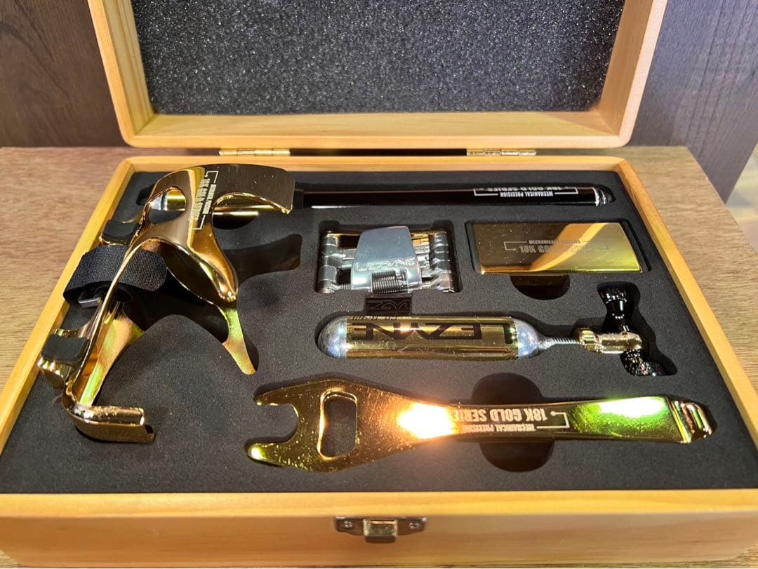メンテナンス Lezyne 18K Gold Special Edition Tool Kit