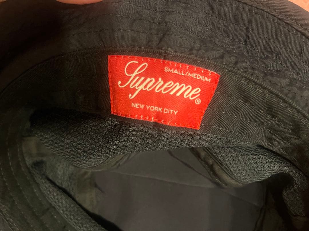 【超美品】Supreme Reflective Zip Crusher バケハ