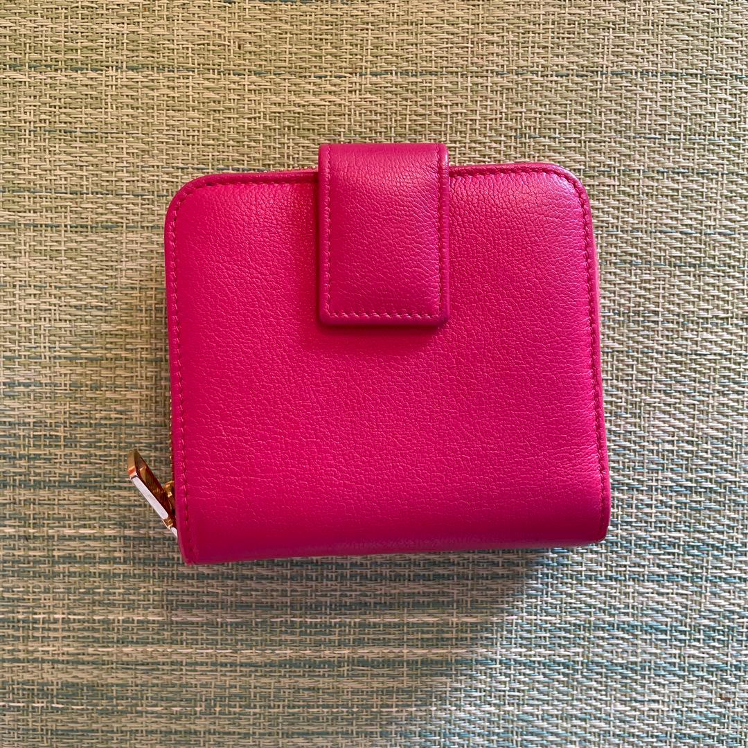 YSL ピンク 二つ折り財布 ゴールドファスナー