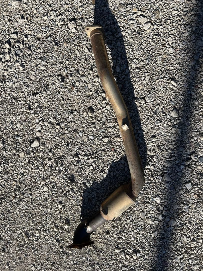 スバル　レガシィb4bl5ターボ　メタルキャタライザー　触媒