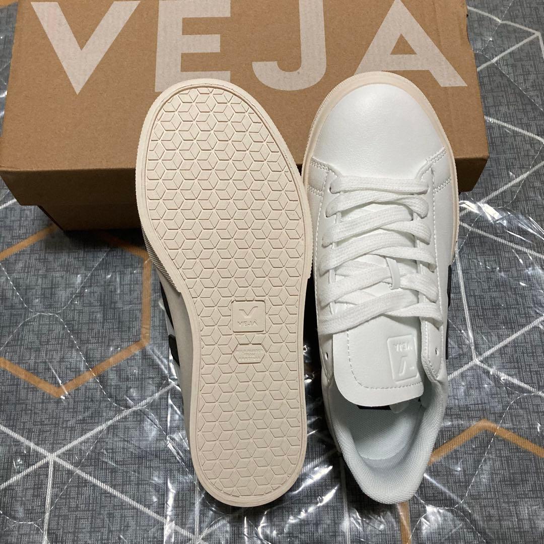veja ブラック/ホワイト スニーカー