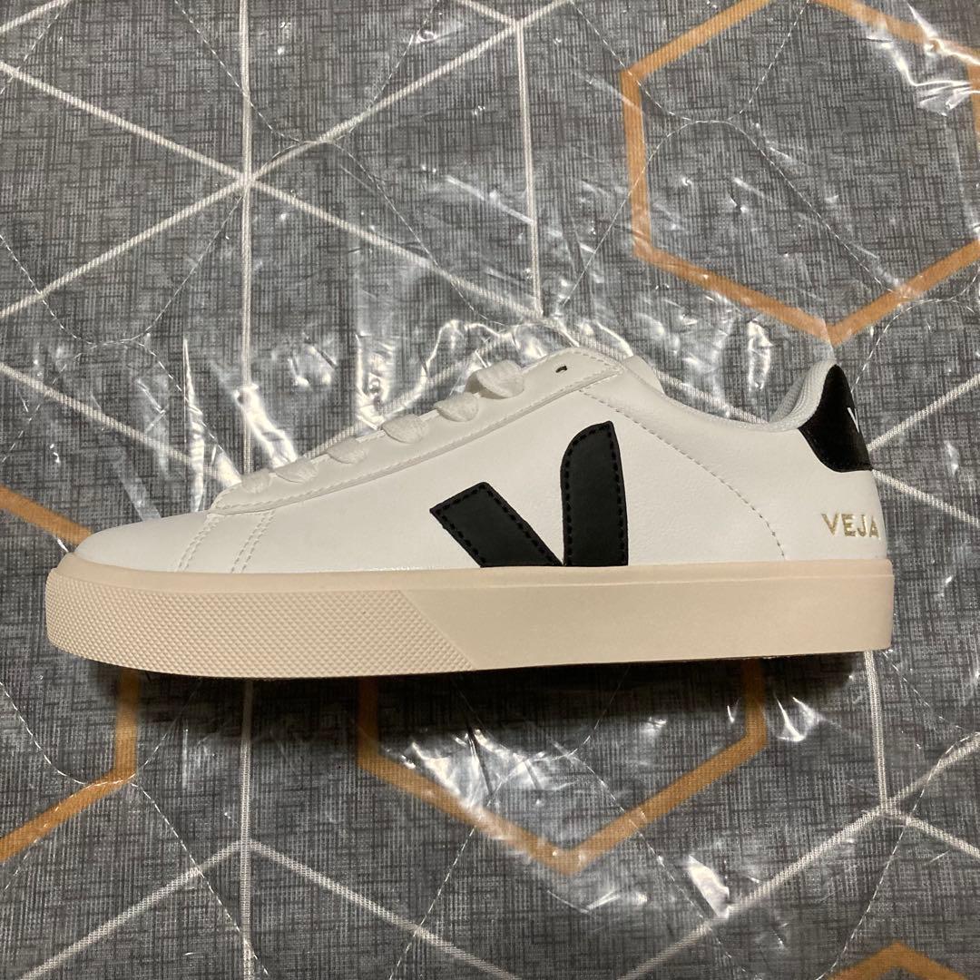 veja ブラック/ホワイト スニーカー