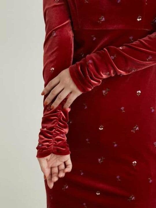 【完売品】エンブロイダリーフラワーワンピース リリーブラウン